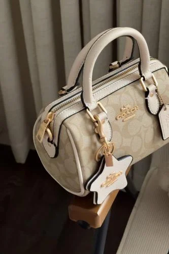 Image #1 from Lara Friedrich